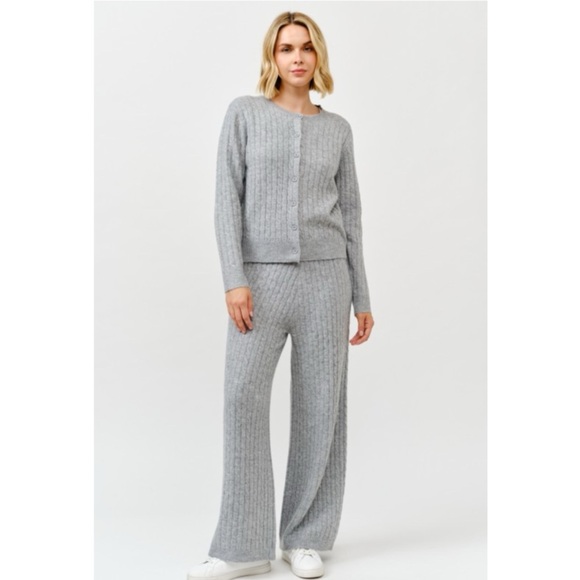 1033 • Heather Grey Cableknit Cozy Cardi & Pants Set - Picture 1 of 5